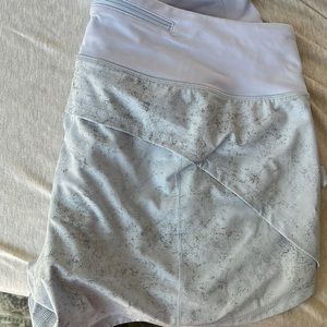 Lululemon Speed Up Mid Rise Lined Short 4”
